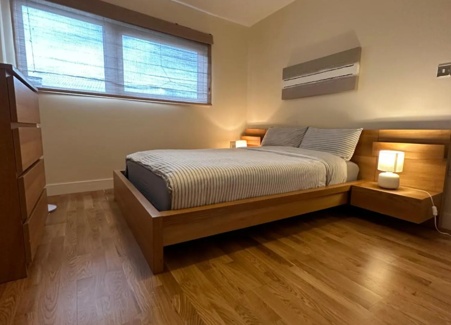 Cardiff City Center - With Free Parking Apartment